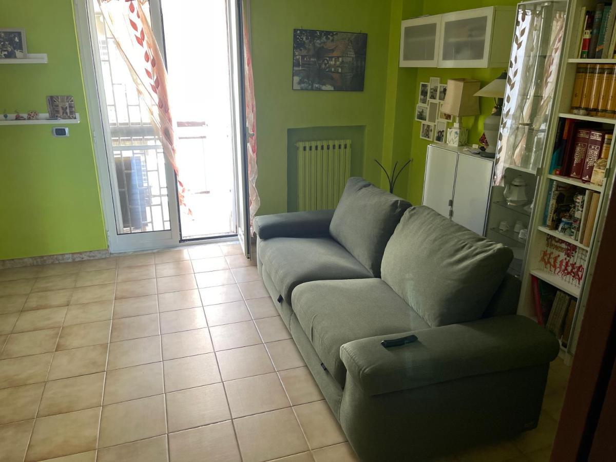 Ferienwohnung La Finestra Sul Mare Giovinazzo Exterior foto